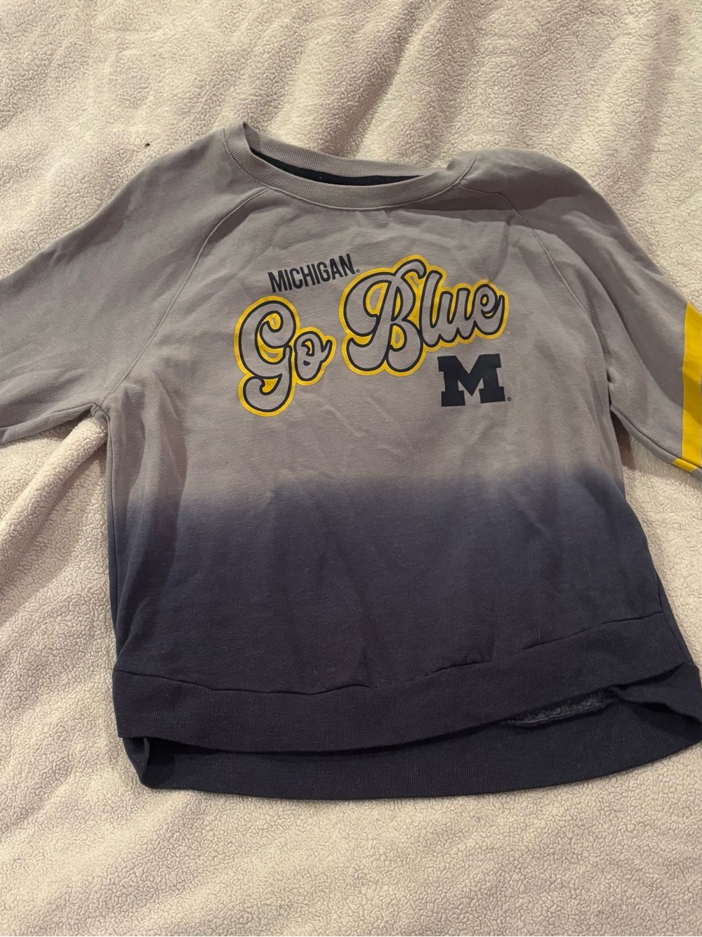 Colosseum Gray-to-Navy 'Go Blue' Ombre Kids Sweatshirt with Yellow Accent